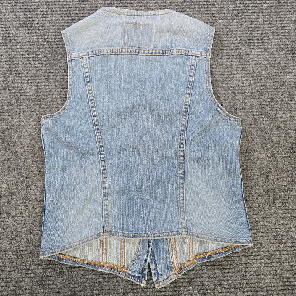 Levi’s Vest Womens Small Blue Denim Sleeveless Button Front Trucker - Picture 4 of 8
